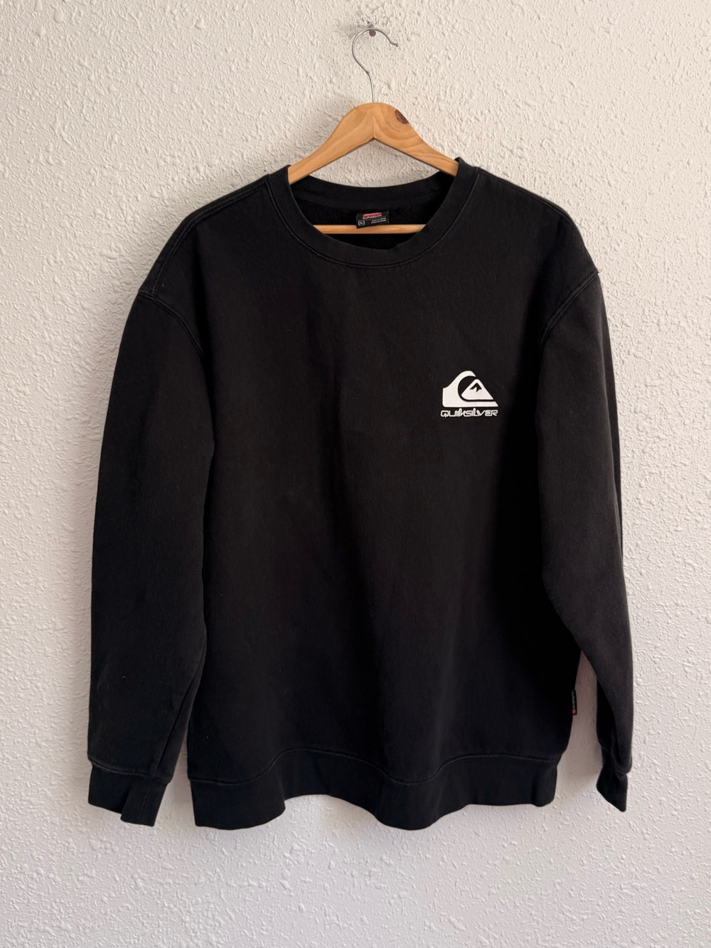 Billabong black crewneck pullover sweatshirt men’s XL